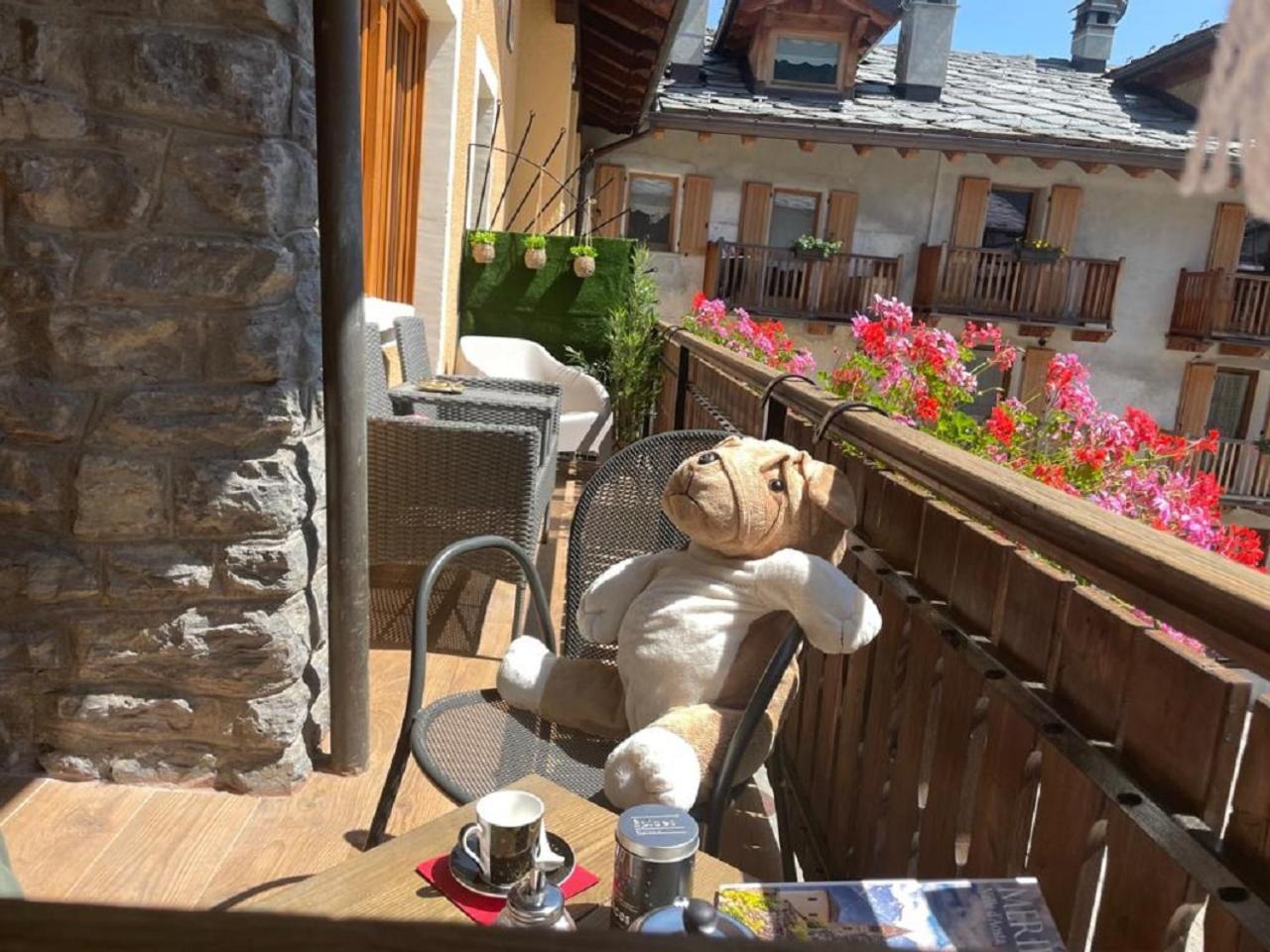 Maison Julie-Lungo La Via Francigena Etroubles Εξωτερικό φωτογραφία